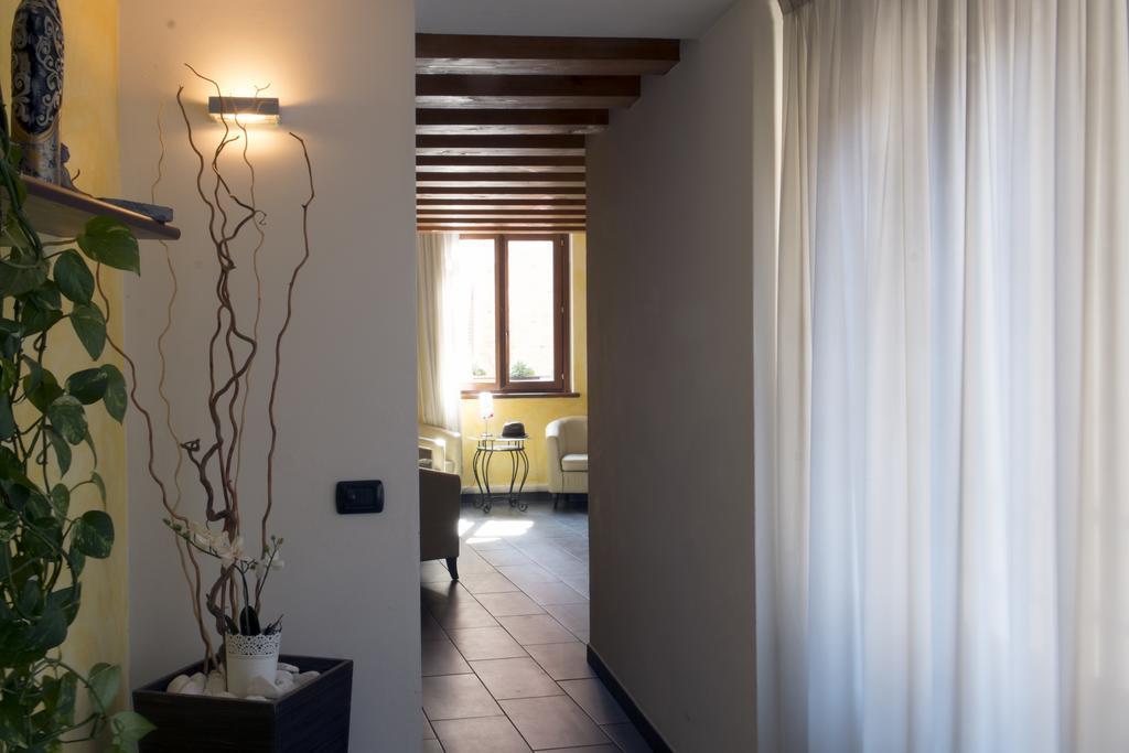 Zen Room Ферара Екстериор снимка