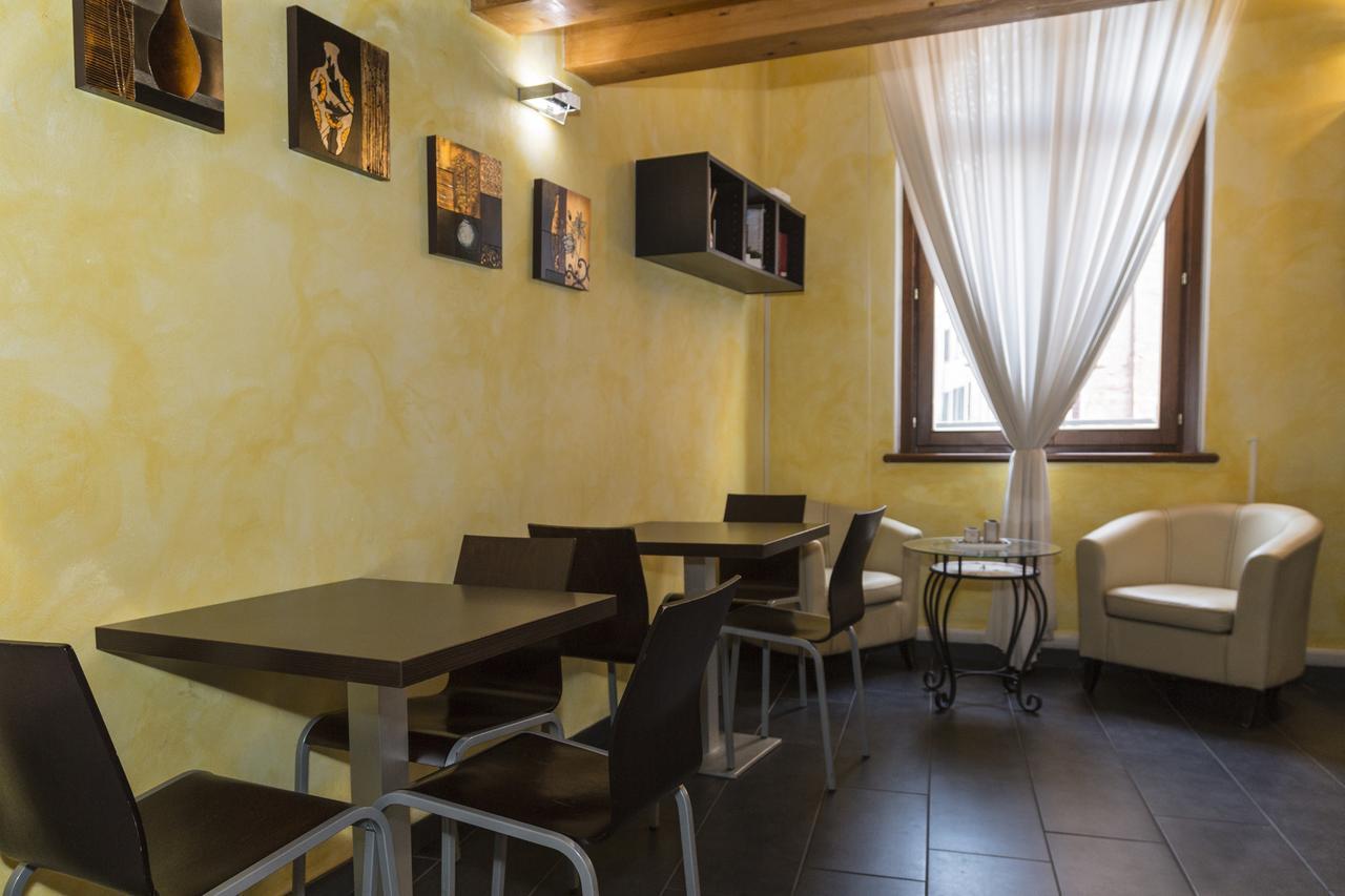 Zen Room Ферара Екстериор снимка