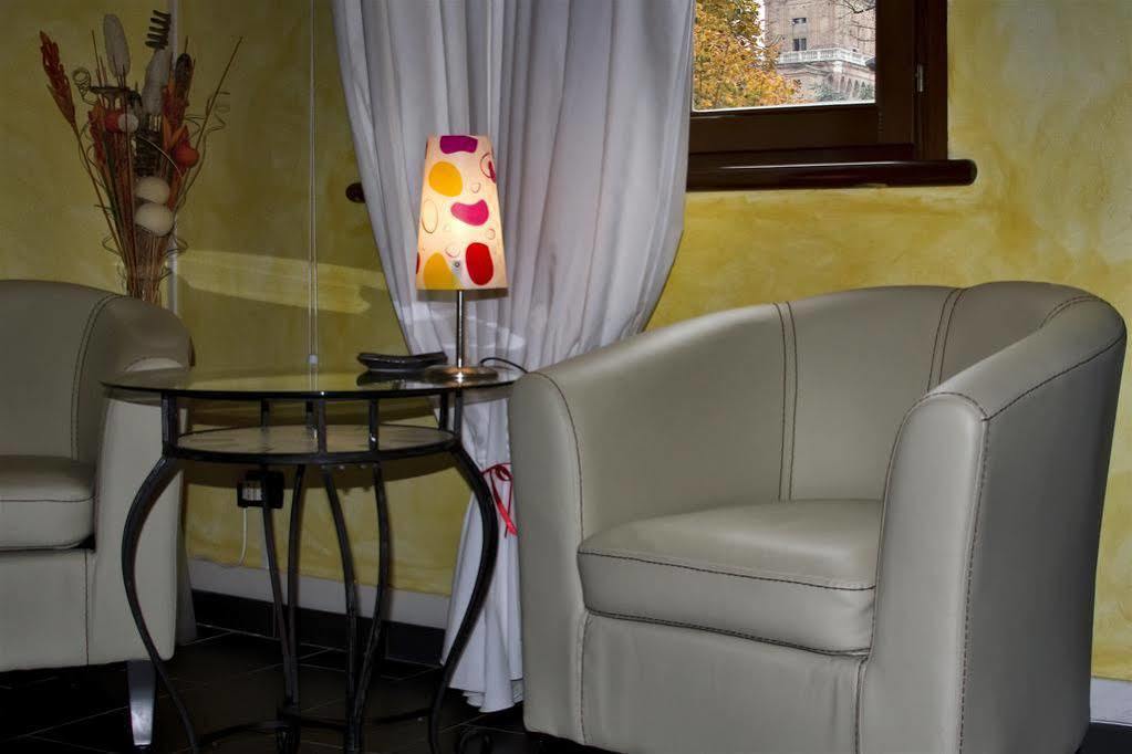 Zen Room Ферара Екстериор снимка
